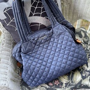 MZWALLACE Medium Sutton in classic Dawn